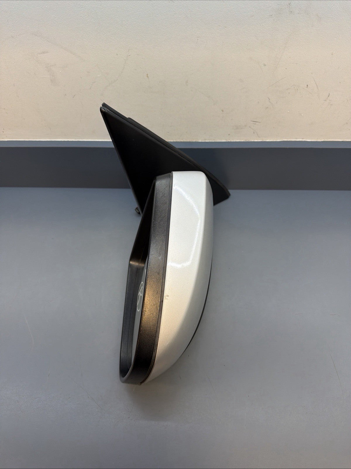 2007-2013 BMW X5 E70 FRONT RIGHT REAR VIEW DOOR MIRROR 7136887 / 7181176 OEM