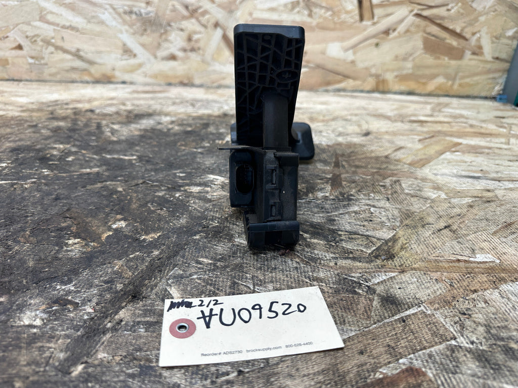 BMW 2011+ 1/2/3/4 SERIES X1/3/4/5/6/7 Z4 i8 GAS ACCELERATOR PEDAL OEM 6853175