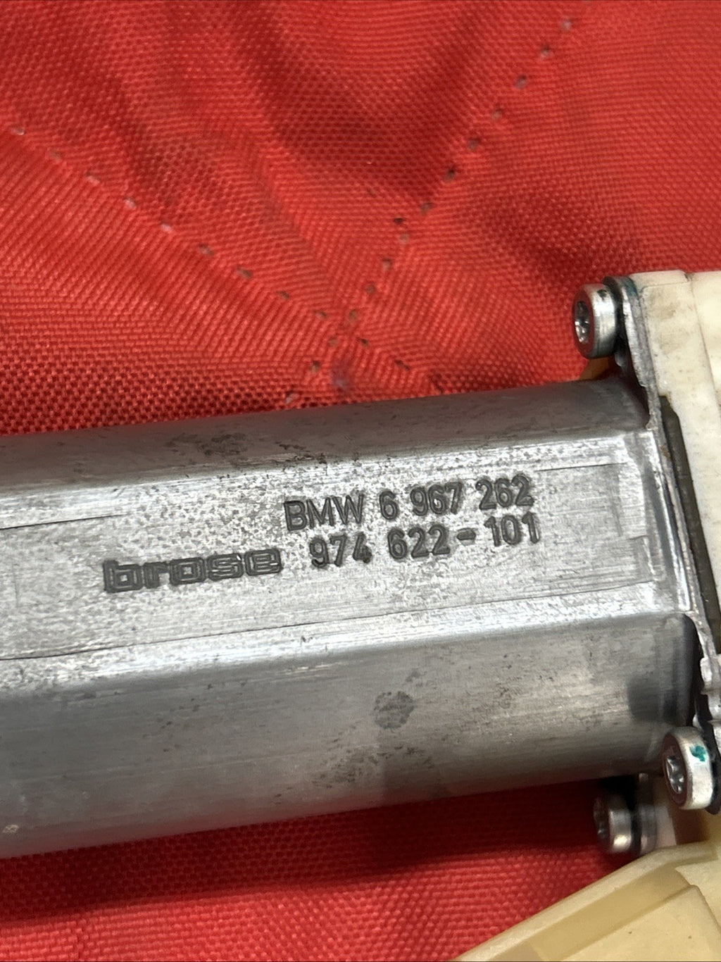 2007-2013 BMW E70 X5 Rear Right Passenger Window Motor 6967262