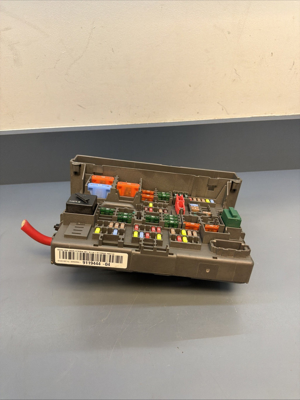 BMW 1 3 X1 Series E90 E91 E84 E87 Fuse Box Front Power Distribution 9119444