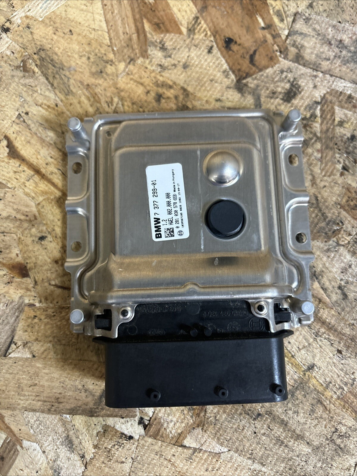 Engine Emission Def Pump Control Module 7377299-01 Fits 2014 BMW 328D OEM