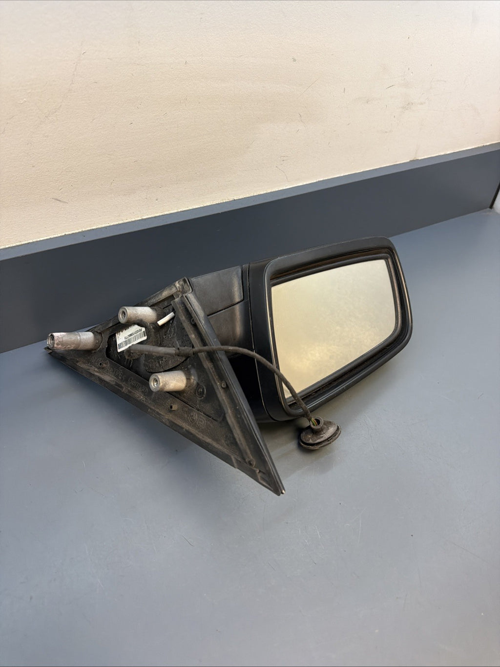 2006-2010 BMW 528I 535I 525I E60 LEFT DRIVER SIDE BLACK POWER DOOR MIRROR OEM