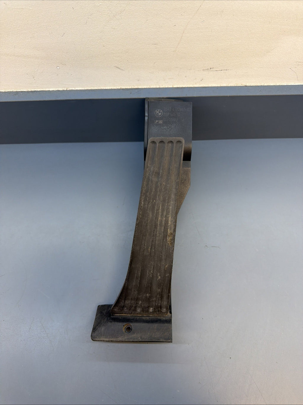 BMW E60 E90 E92 E83 3 5 SERIES X3 THROTTLE ACCLERATOR GAS PEDAL OEM 6772645