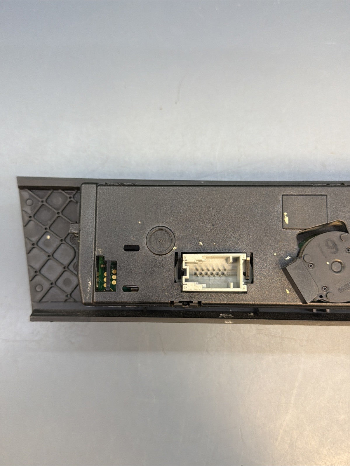 07-13 BMW E92 E93 AC A/C HEATER CLIMATE CONTROL SWITCH PANEL OEM 9199261
