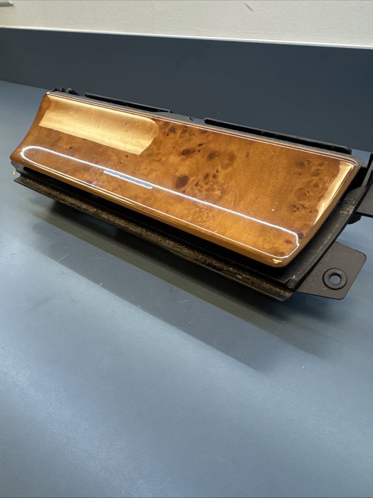 2000-2005 BMW E53 X5 SERIES CENTER CONSOLE ASHTRAY INSERT STORAGE BOX 8402967