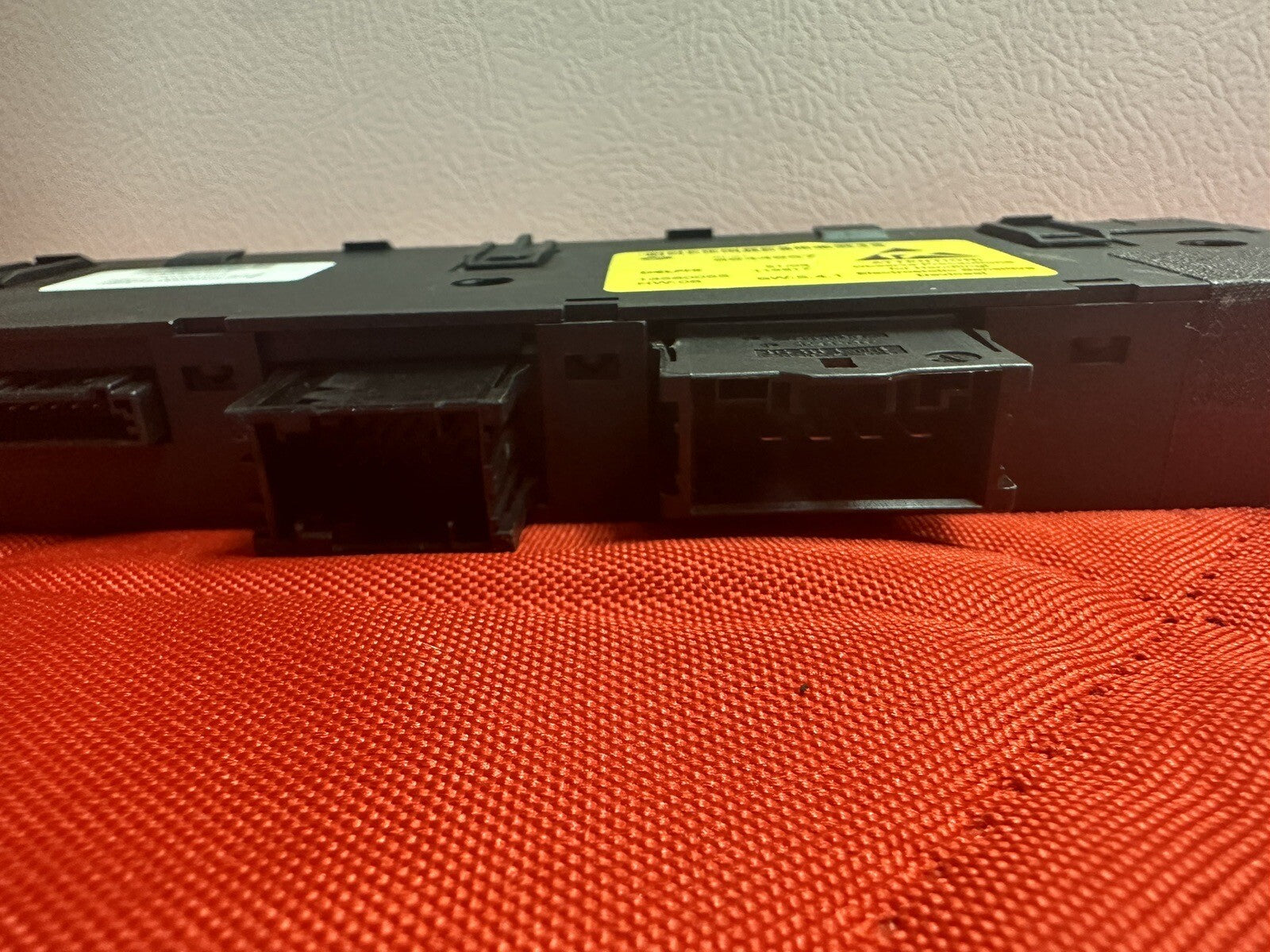 BMW E60 E61 5 SERIES CENTER CONSOLE DSC SWITCH CONTROL BUTTON OEM 6944957