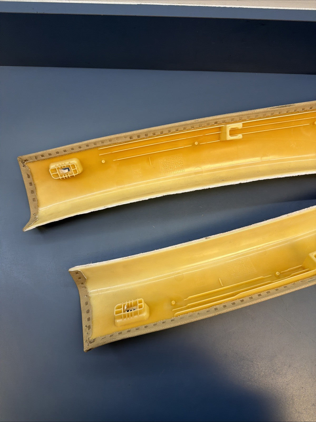06-11 Bmw E90 328 330 335 Front Windshield A Pillar Column Cover Trim Set TAN