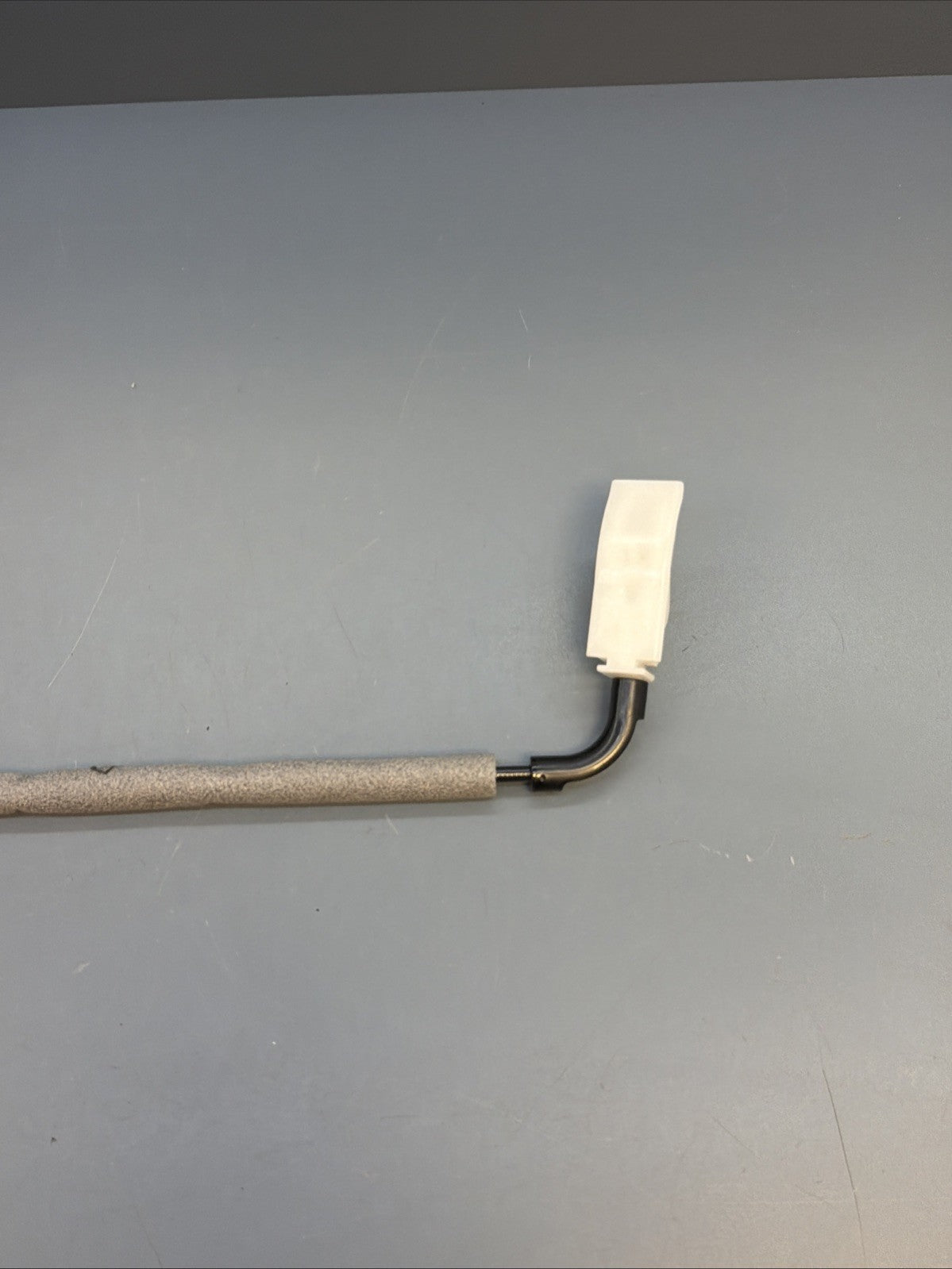 BMW 3 SERIES E90 E91 2007 / 05-11 FRONT LEFT SIDE DOOR HANDLE CABLE 3924752