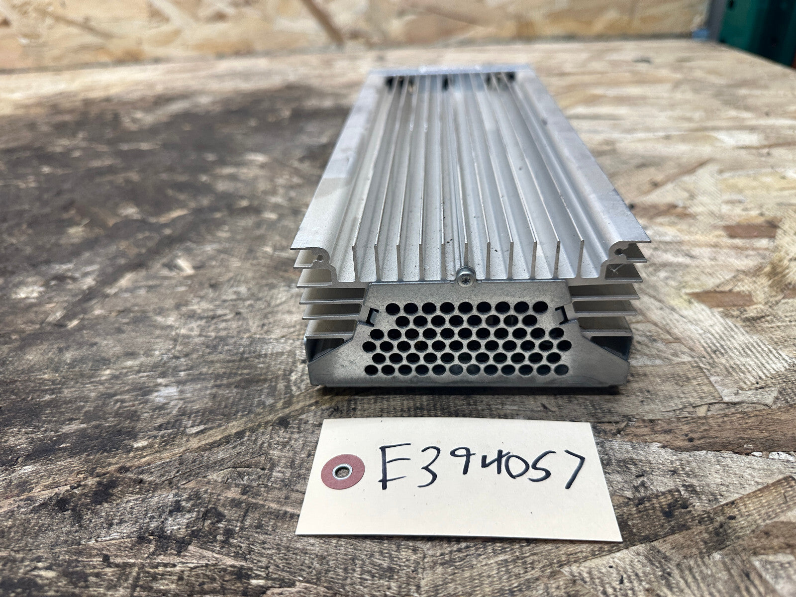 BMW 06-13 E81 E90 E84 1 3 SERIES X1 HARMEN TOP HIFI AUDIO AMPLIFIER 9218086