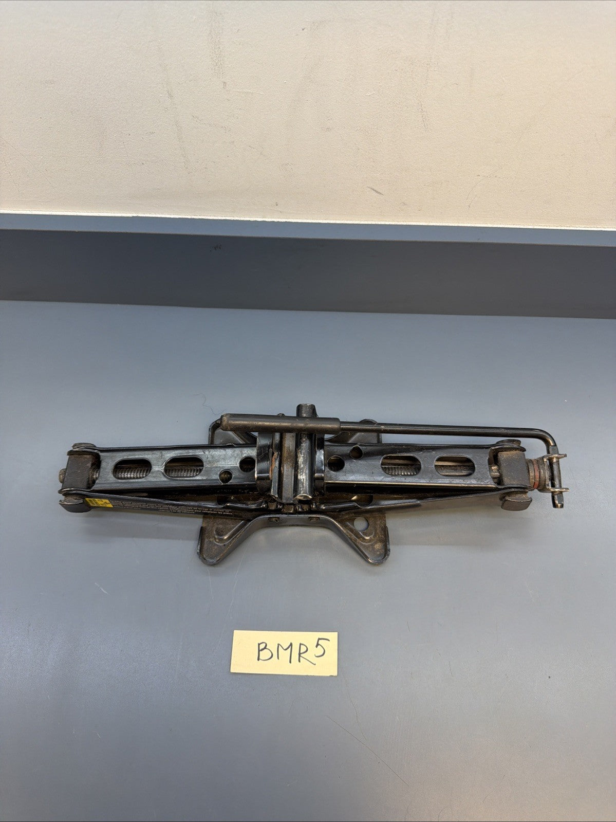 GM Spare Scissor Jack OEM 22671682 CAVILER MALIBU GRAND AM 22671682