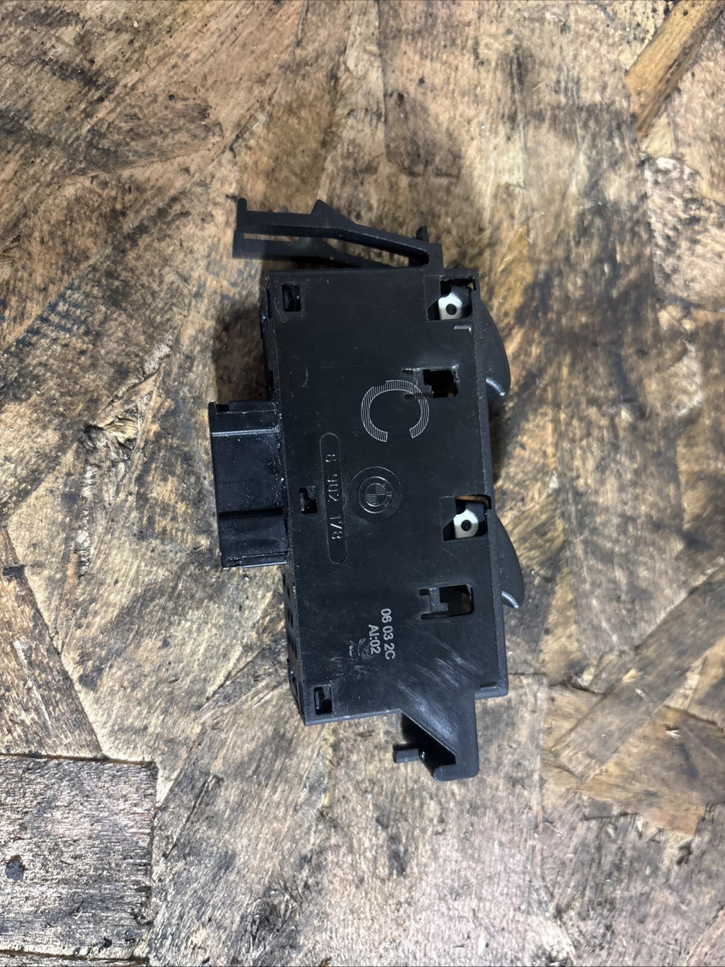 BMW E46 Window Master Switch Right Coupe Vert 6902178 00-06 323 325 328 330 M3
