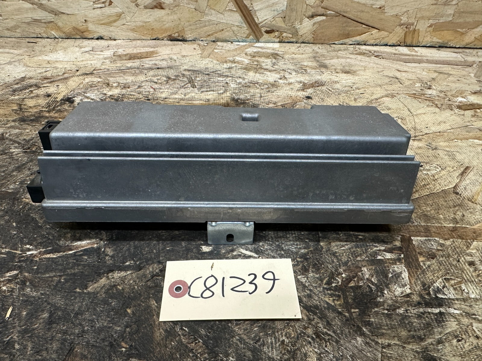 BMW E70 E71 E89 X5 X6 Z4 SERIES TOP HiFi SYSTEM AUDIO AMPLIFIER 9239045
