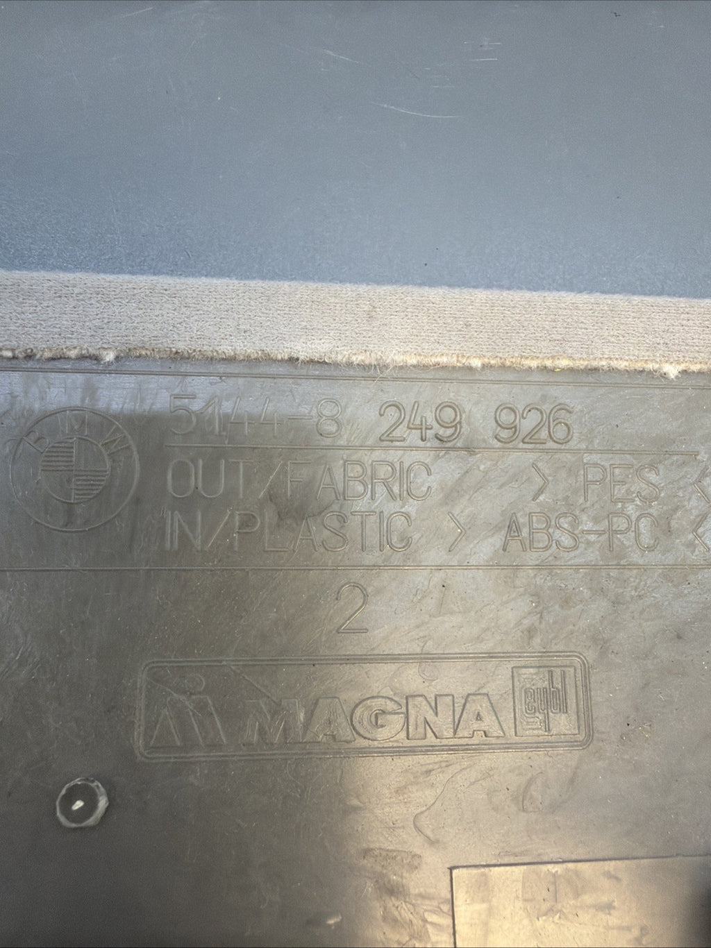 00-05 Bmw E46 3 Series Rear Third Brake Light Stop Lamp Trim Cover Gray 8249926