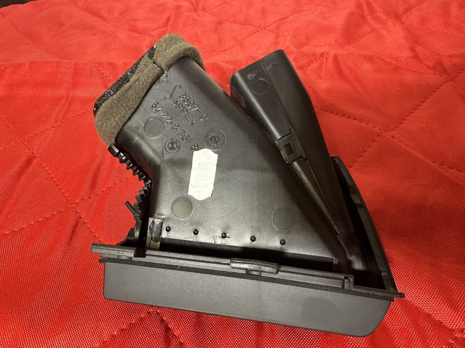 00-06 BMW 3-SERIES FRONT LEFT SIDE DASH FRESH GRILLE AIR VENT PANEL OEM 8361897