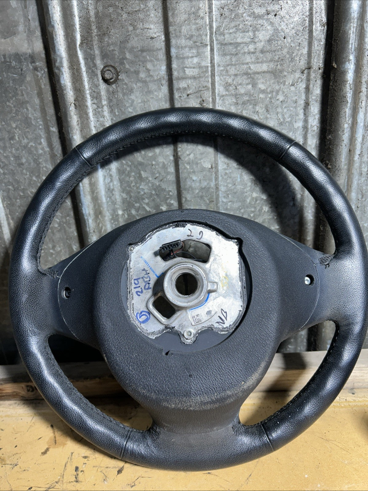 BMW 2011-2017 F25 X3 BLACK LETHER STEERING WHEEL+SWITCHES OEM 2406058