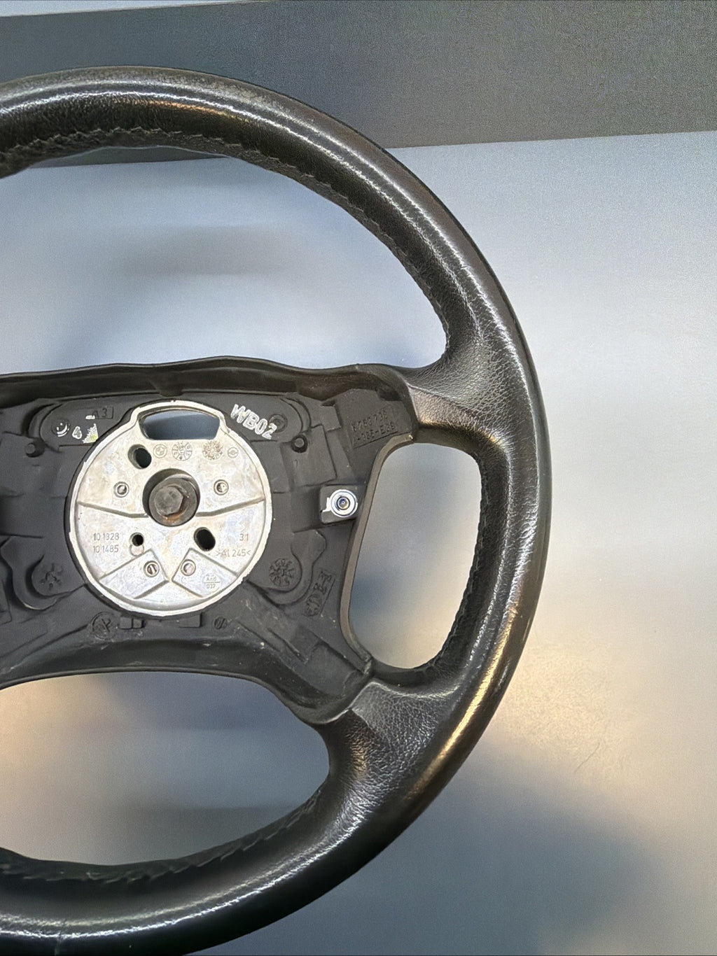 1997 - 2003 BMW 5 Series E39 Four Spoke Steering Wheel Assembly 6753738 OEM