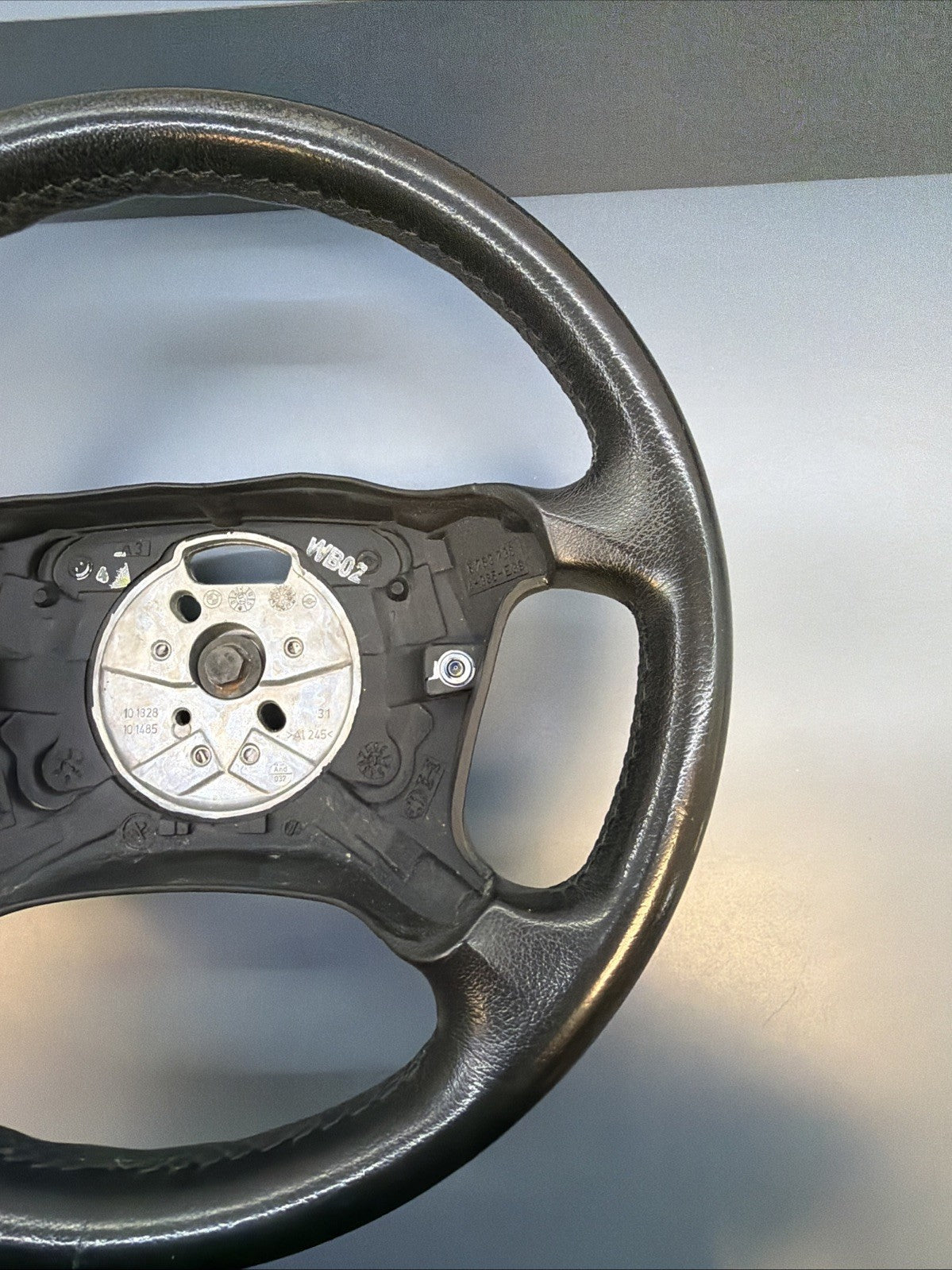 1997 - 2003 BMW 5 Series E39 Four Spoke Steering Wheel Assembly 6753738 OEM