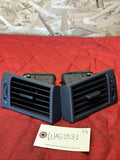 D 2003  BMW X3 E83 Front Right & Left Side Dashboard Air Vent 3400076