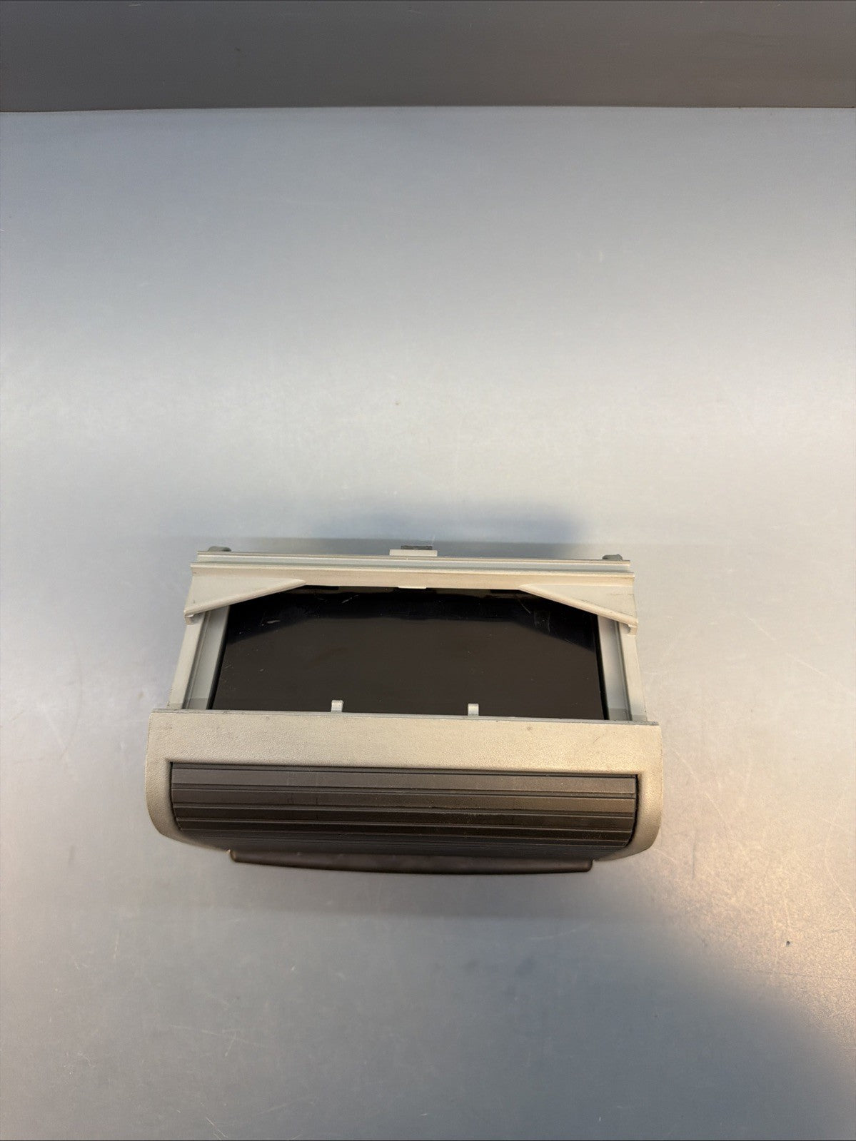 98-06 BMW E46 330 325 323 M3 Rear Center Console Ashtray Storage Gray 8225988