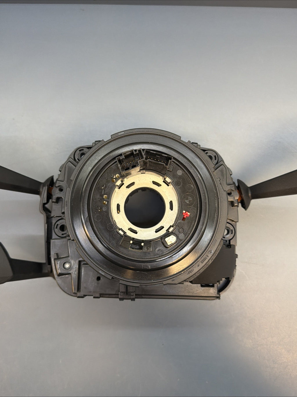 07-13 BMW 328i 330i 335i E90 E92 E93 Steering Controls Clockspring Combo 9123049