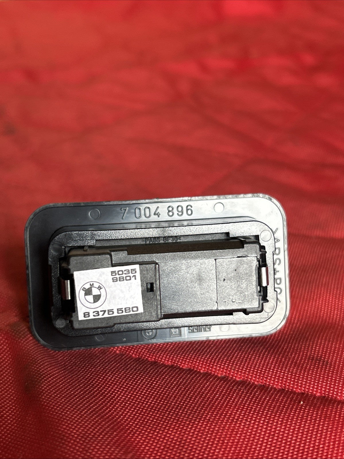 07-13 BMW X5 xDrive Rear Trunk Lid Release Open Switch Black 8375580 Oem