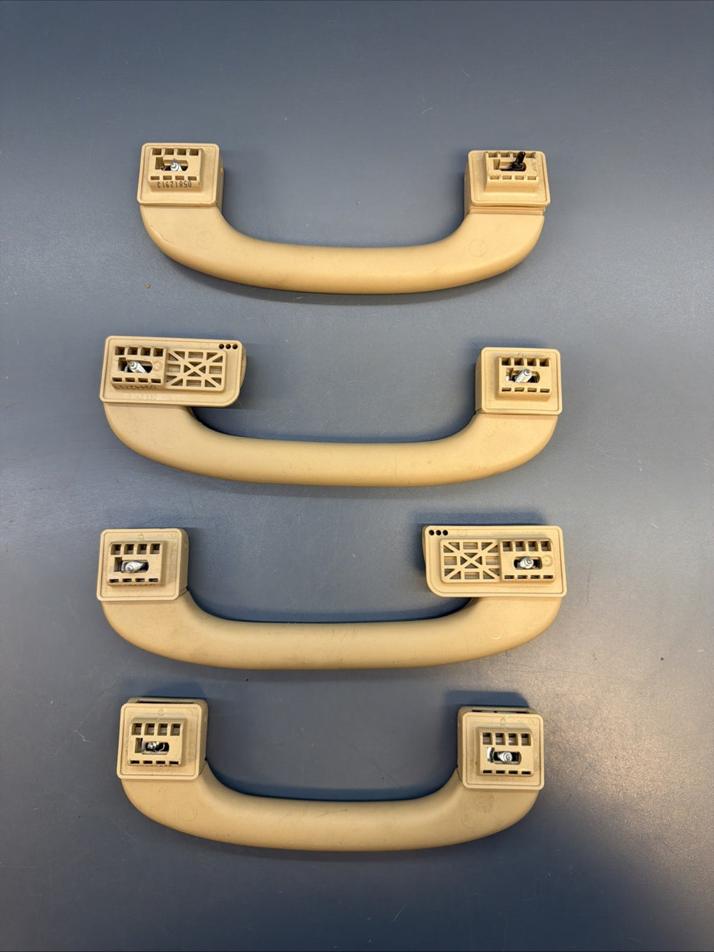 12-15 BMW X1 INTERIOR ROOF GRAB HANDLE SET of 4 9143529 OEM