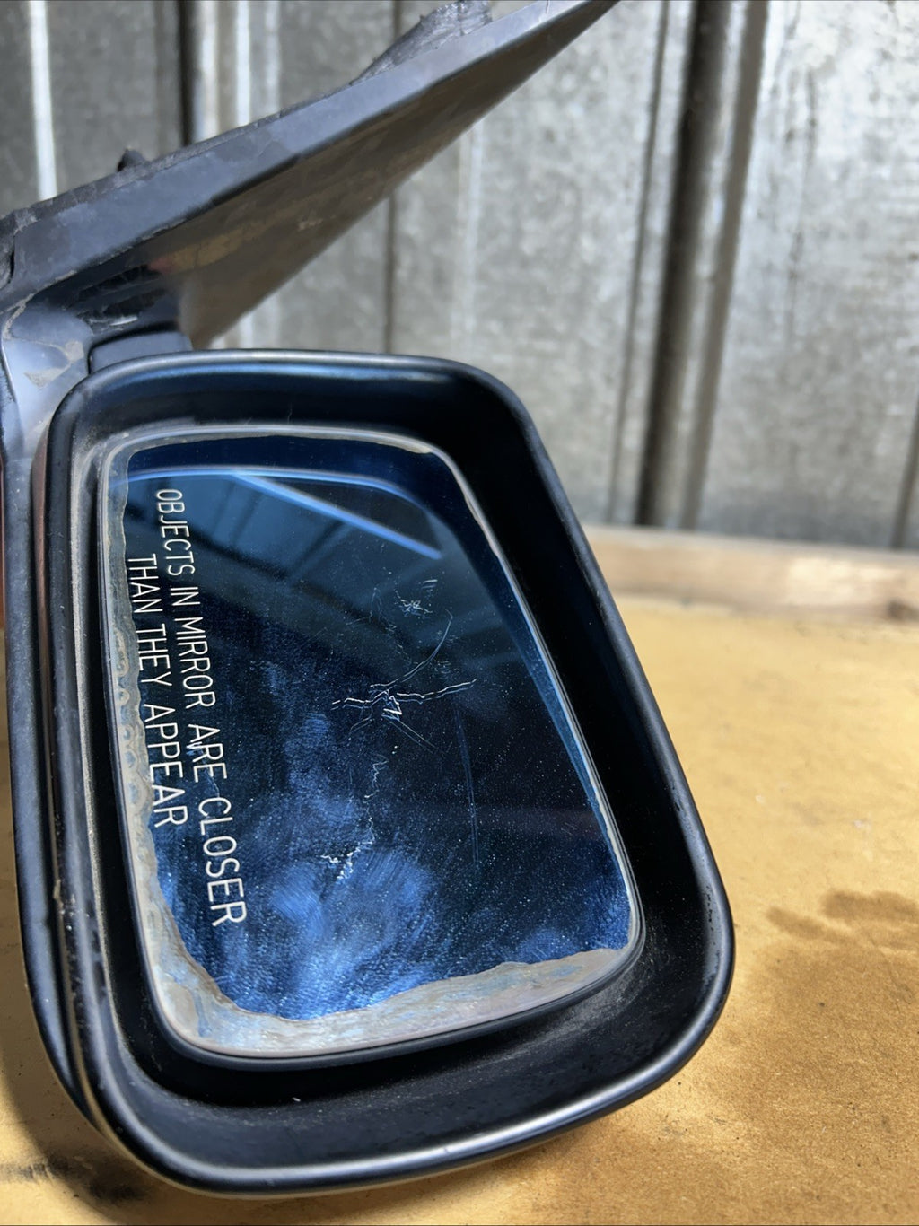 1998-2002 BMW E46 RIGHT PASSANGER SIDE MIRROR OEM BMW 011735