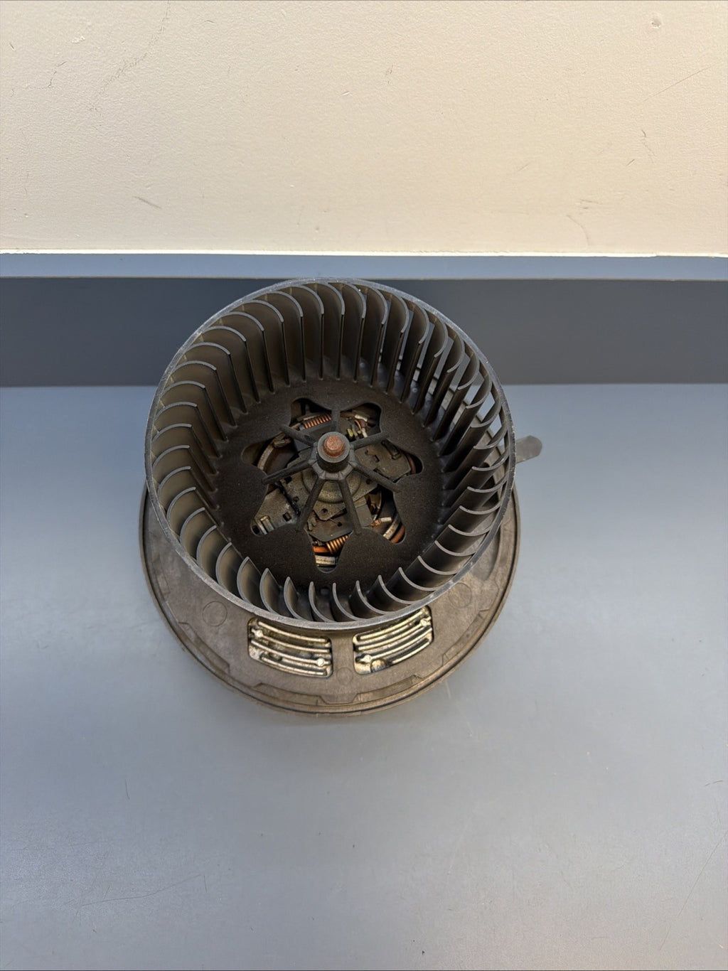 07-13 OEM BMW E90 E92 E93 E82 135i 335i Blower Motor Fan w/ Resistor 6933663