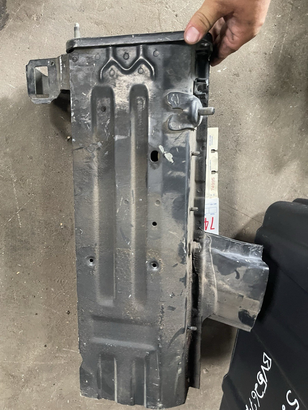 07-11 BMW E82 E88 128 135 Front Right Frame Rail Apron SECTION OEM