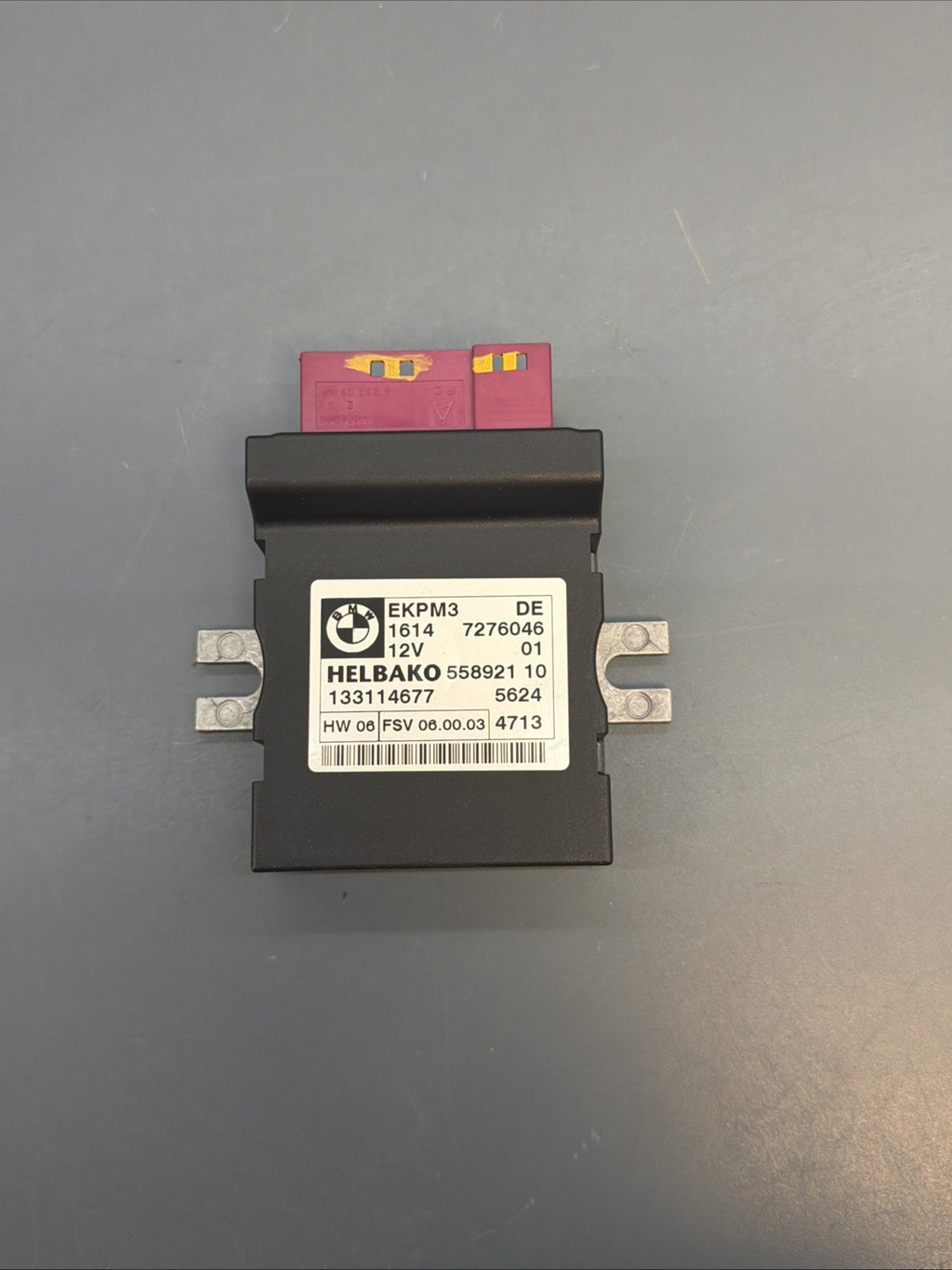 BMW 1 3 5 X5 E60 E70 E81 E82 E87 E90 Fuel Pump Control Unit Module EKPM3 7276046