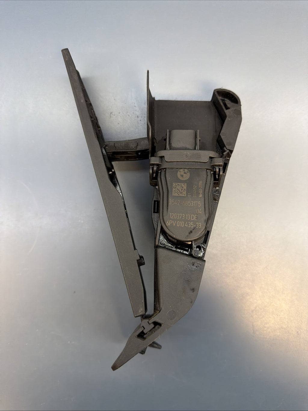 2012-2018 BMW F30 F31 F34 3-SERIES GAS ACCELERATION PEDAL 6853175 OEM