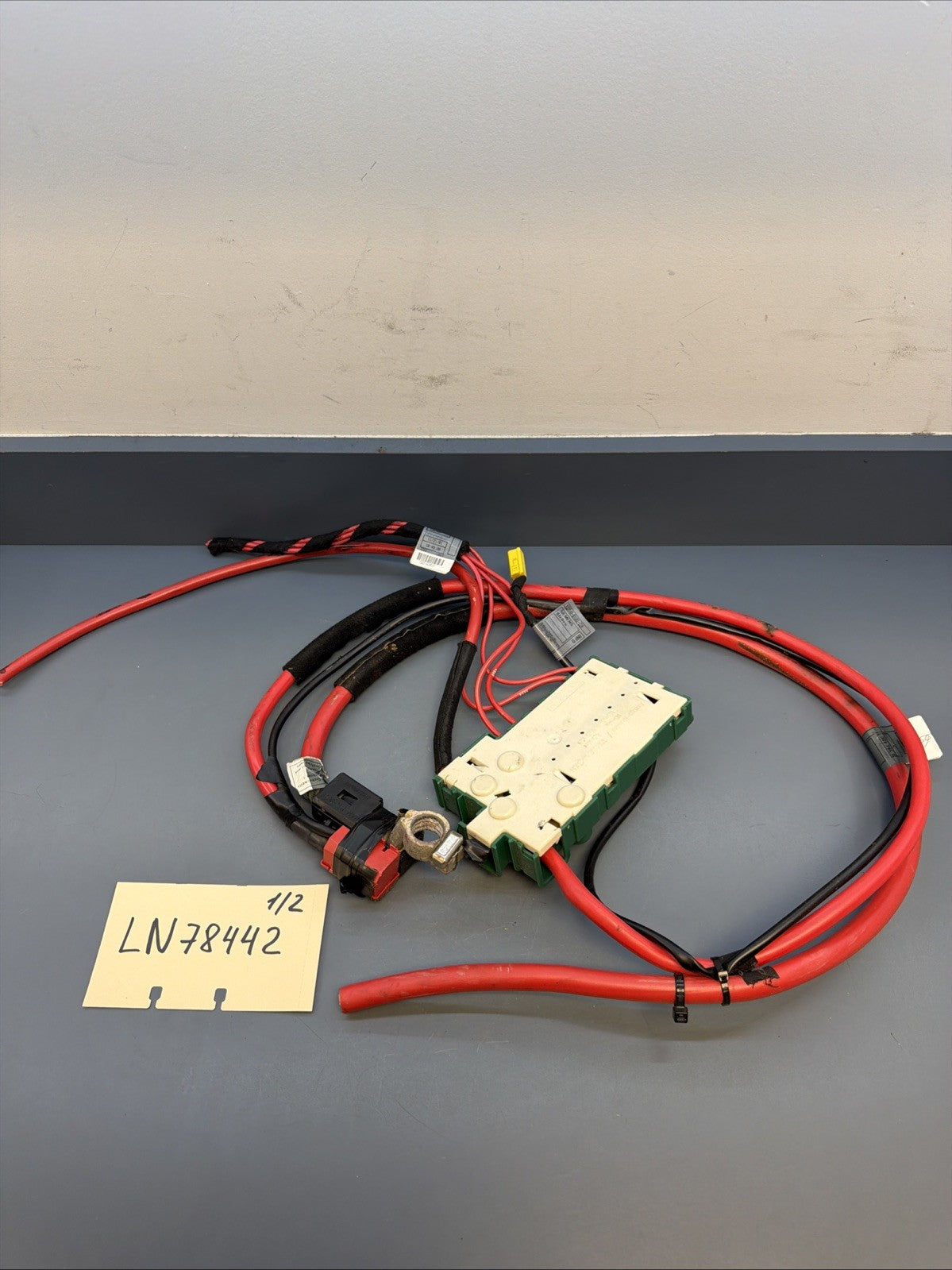 2001-2006 BMW X5 BATTERY CABLE VOLTAGE REGULATOR OEM W CABLE 6906911