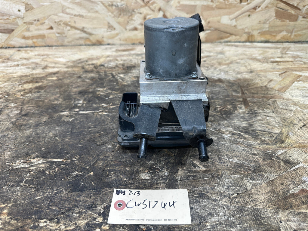 BMW 05-10 E60 E63 5/6 SERIES ABS BRAKE PUMP+CONTROL UNIT 6774679/6783366