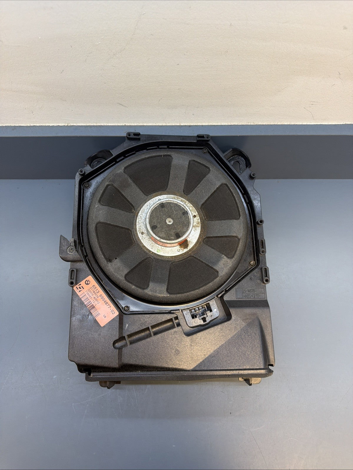 06-13 BWM E90 E92 L7 Harman Kardon Logic 7 Subwoofer Bass Speaker 6954877 OEM