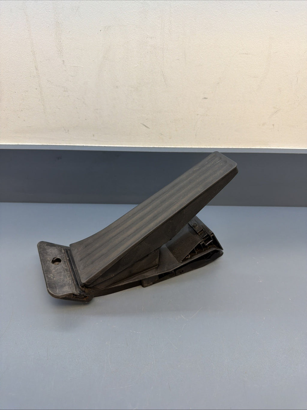 07-13 BMW E70 X5 Acceleration Pedal Gas Throttle Assembly Unit 6789998 OEM