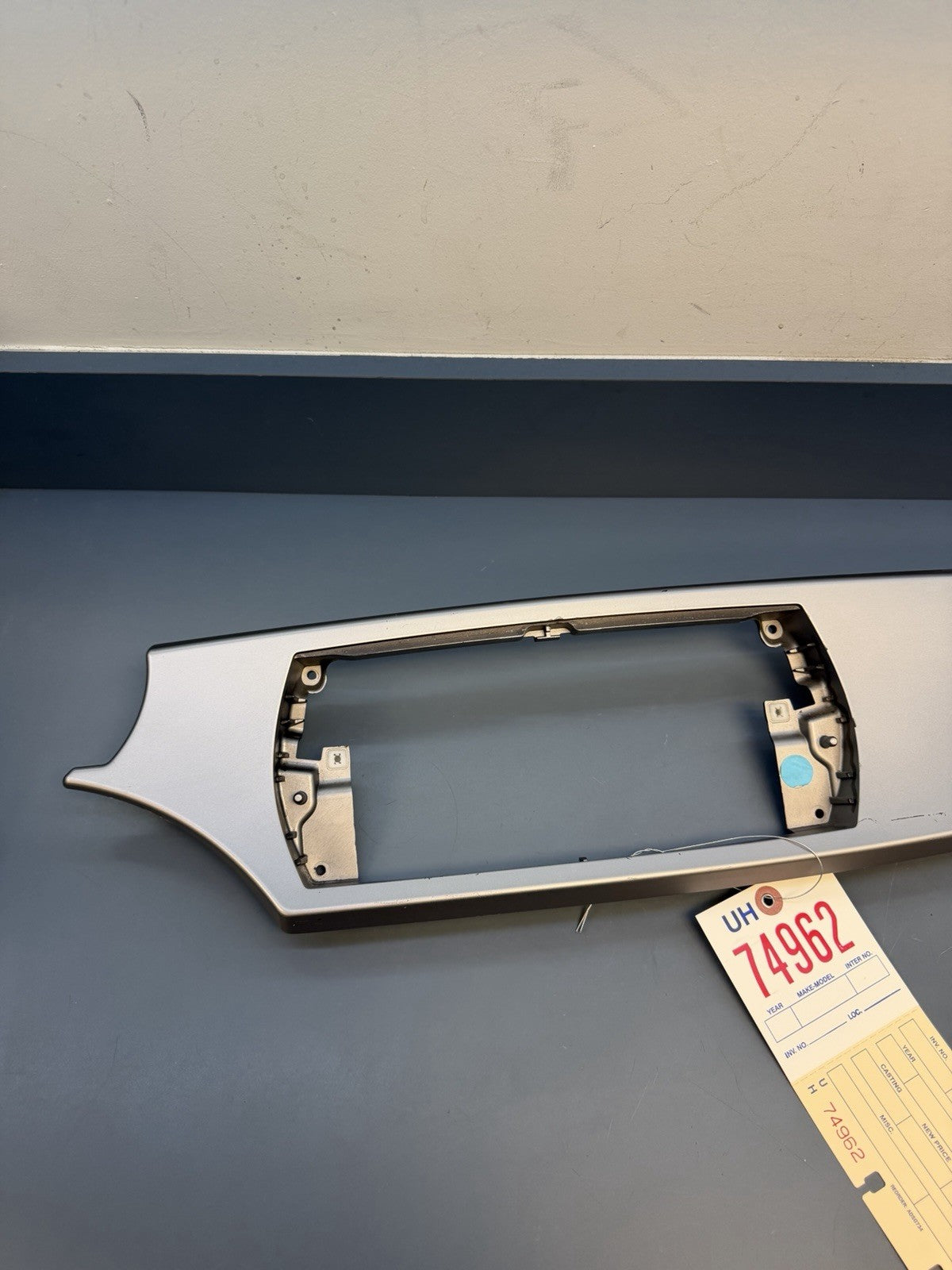 03-08 BMW Z4 E85 E86 Right Passenger Side Center Dash Trim Panel Aluminum7036358