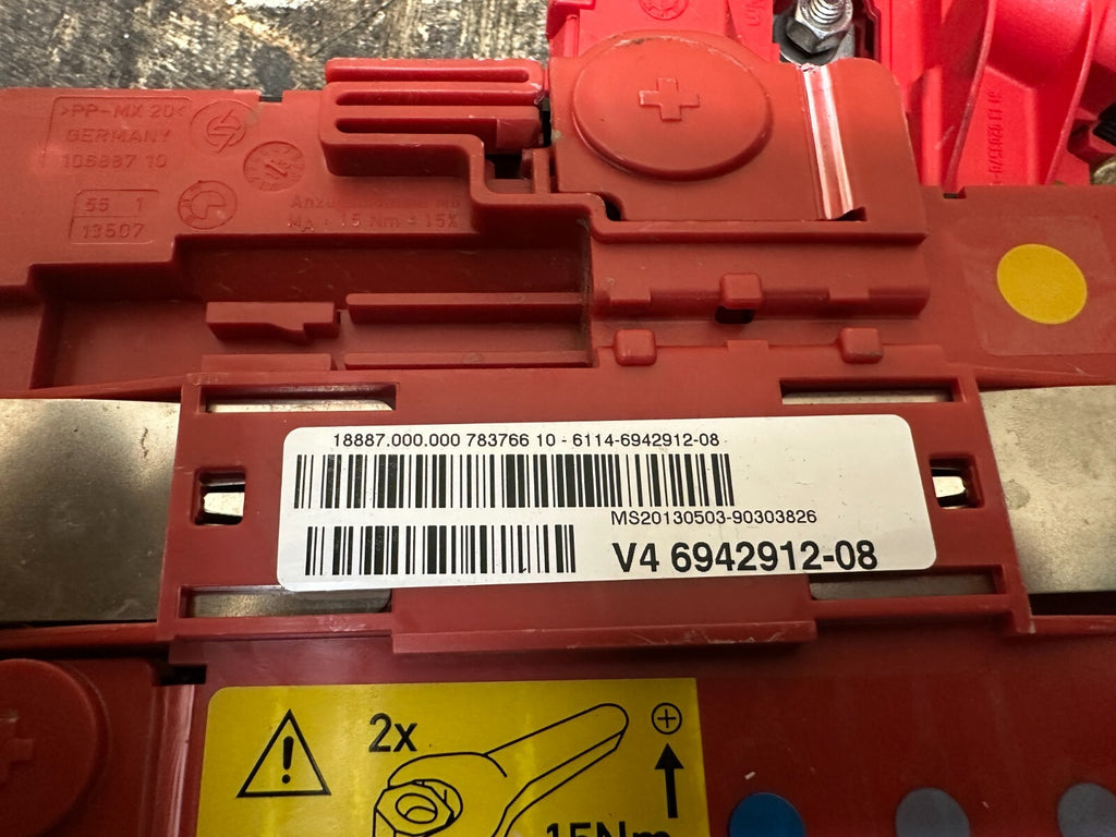 BMW 1 3 X1 SERIES E8X E9X POSITIVE POWER DISTRIBUTION BOX OEM 6942912