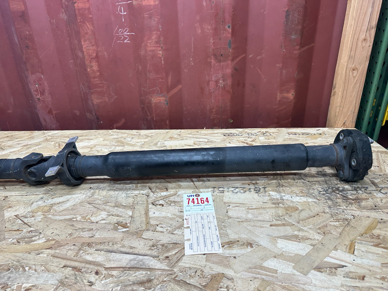 OEM BMW REAR DRIVESHAFT FITS AUTOMATIC 05-10 E60 E61 540 550 7557145