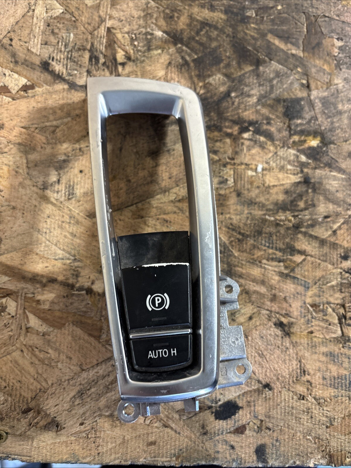 2011 - 2016 BMW 535i 528I 550I Console Parking Brake Switch 921759401 OEM
