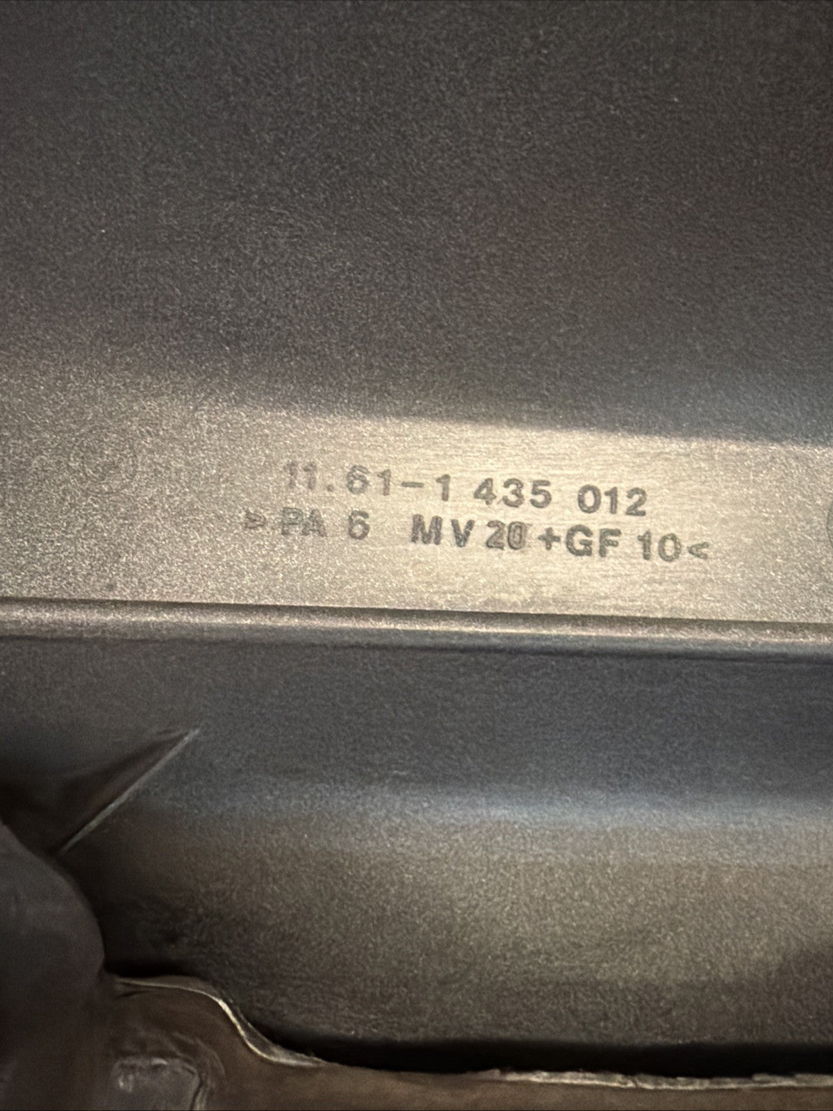 1997-1998 Bmw 540I Engine Cover Top Plastic Shield Oem 4.4L 11611435012