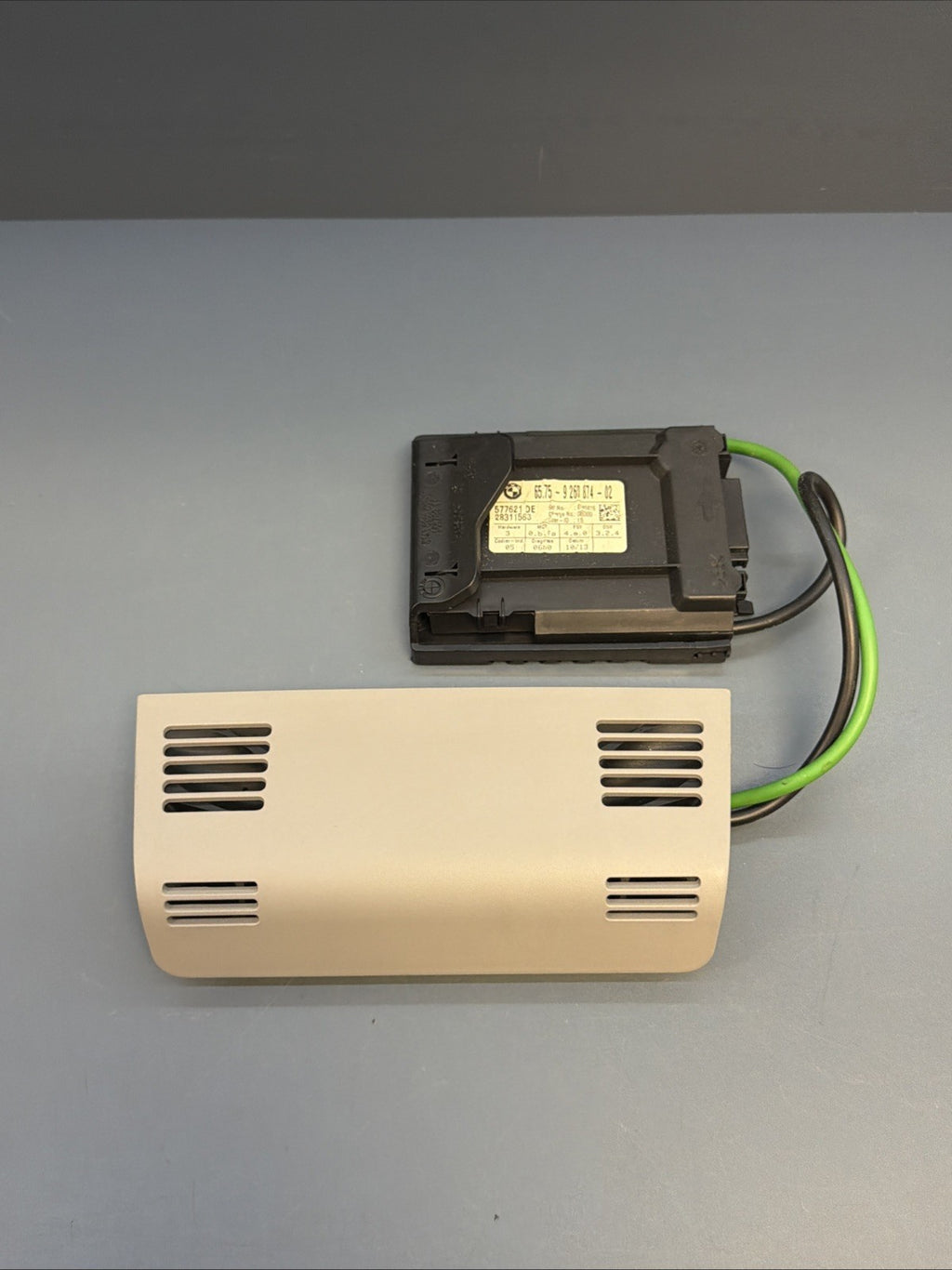2012-2015 BMW X1 E84 ANTI THEFT LOCKING ULTRA MOTION SENSOR CONTROL UNIT 9260874