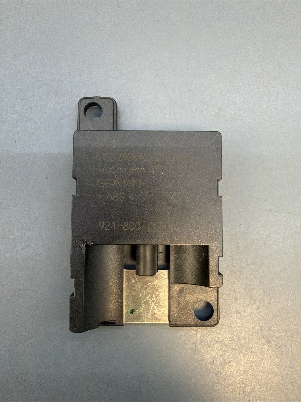 BMW E88 E90 E60 E64 3/5/6 Series Bluetooth Amplifier Antenna Control 6928461