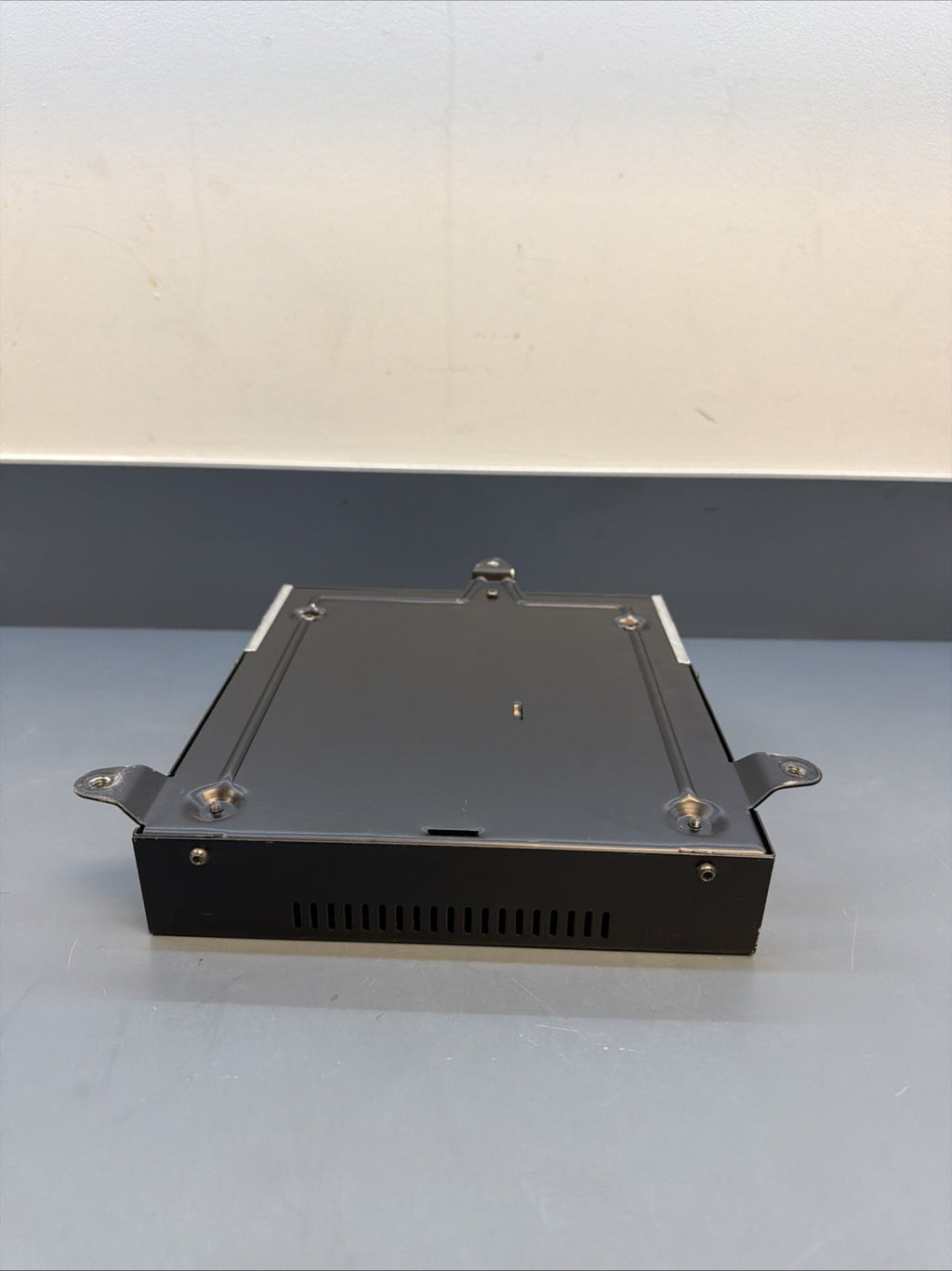 1999 2000 2001 BMW E46 328i AUDIO AMPLIFIER ASSEMBLY LEAR HIFI OEM 8368230