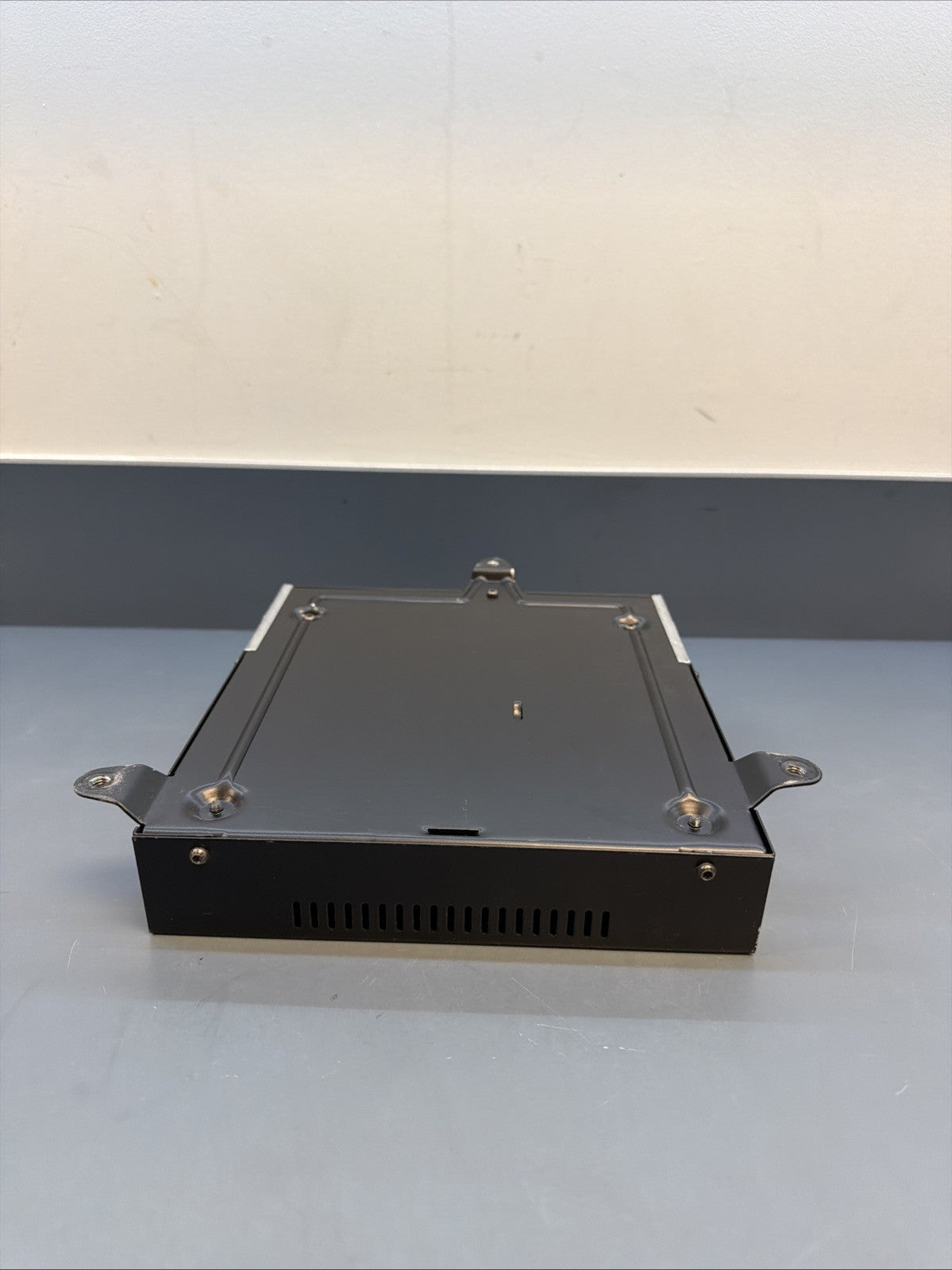 1999 2000 2001 BMW E46 328i AUDIO AMPLIFIER ASSEMBLY LEAR HIFI OEM 8368230