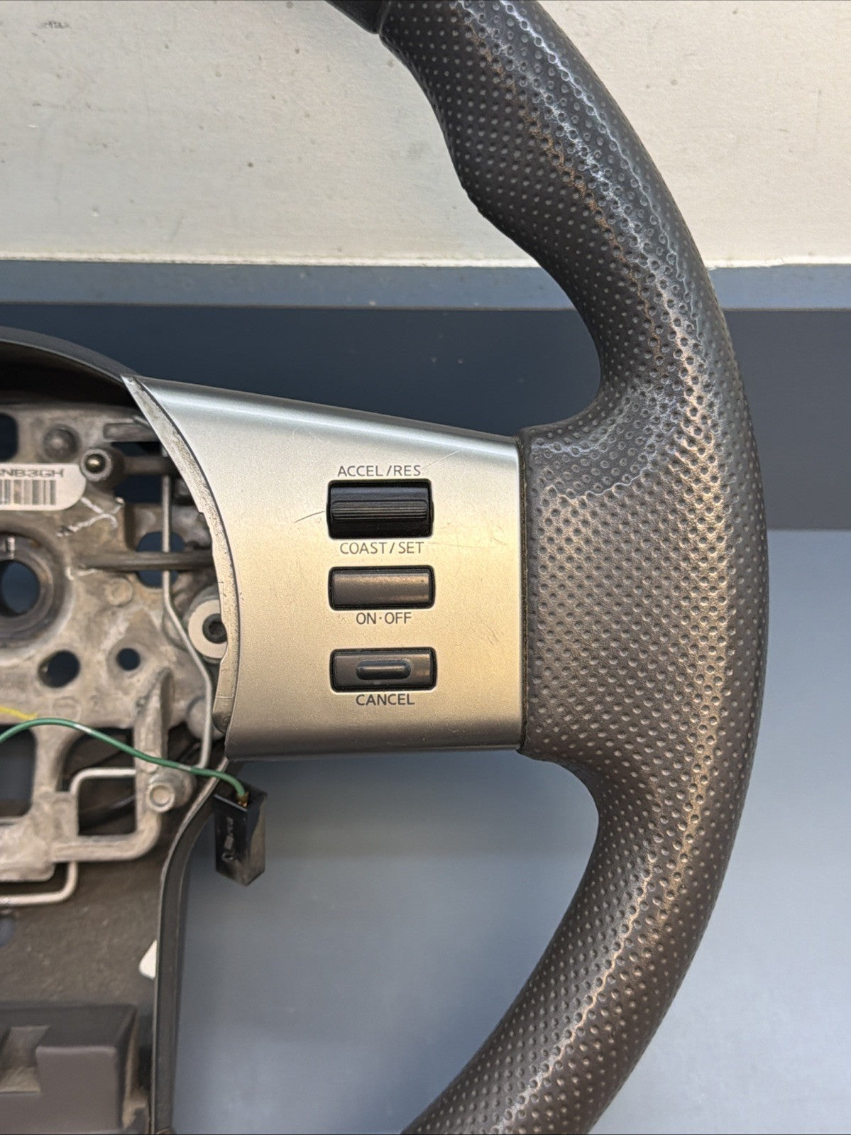 2005-07 OEM Nissan Xterra Frontier Pathfinder Steering Wheel 48430