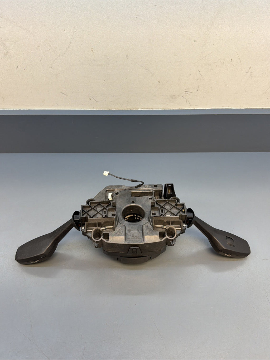 BMW F30 F32 F36 F80 F82 F87 Steering Column Clock Spring Switch Unit OEM 9351143