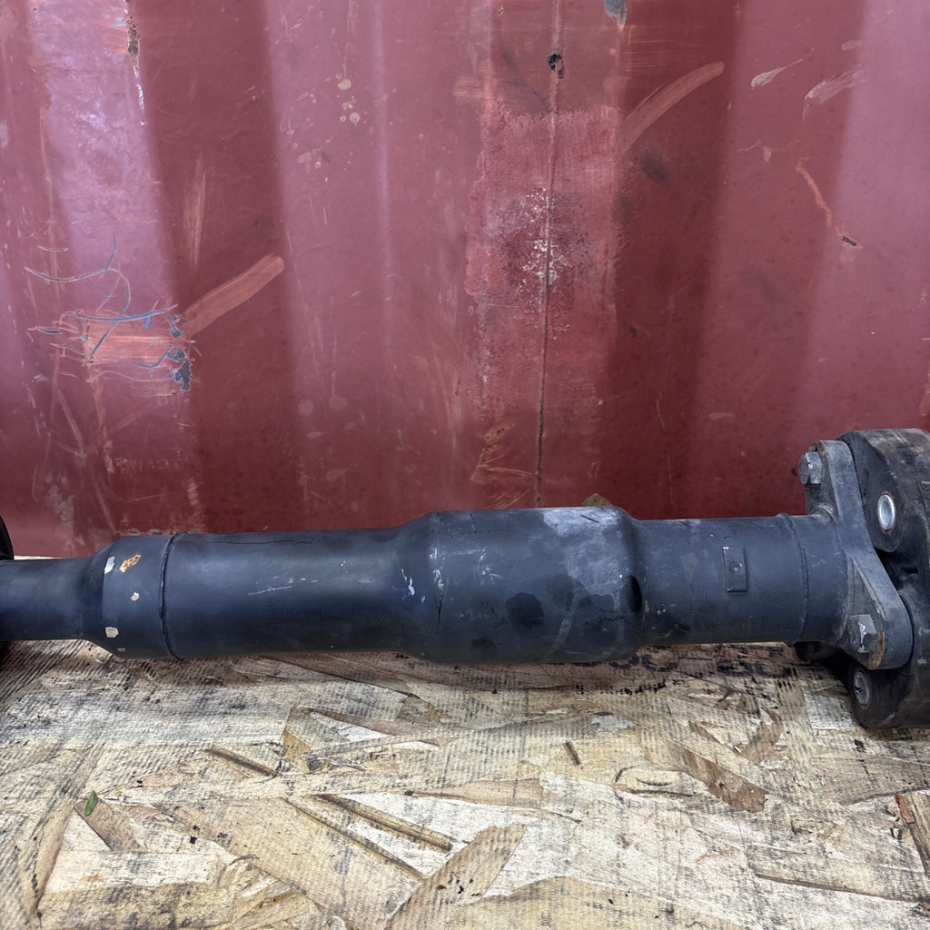 OEM Rear Drive Shaft Prop Drive Shaft For BMW 3 SERIES E90 2610 7573482 AWD