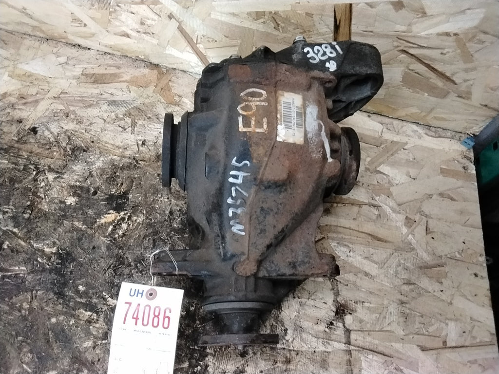 BMW REAR DIFFERENTIAL 3 SERIES 3.73 FINAL DRIVE E90 328i 7566237
