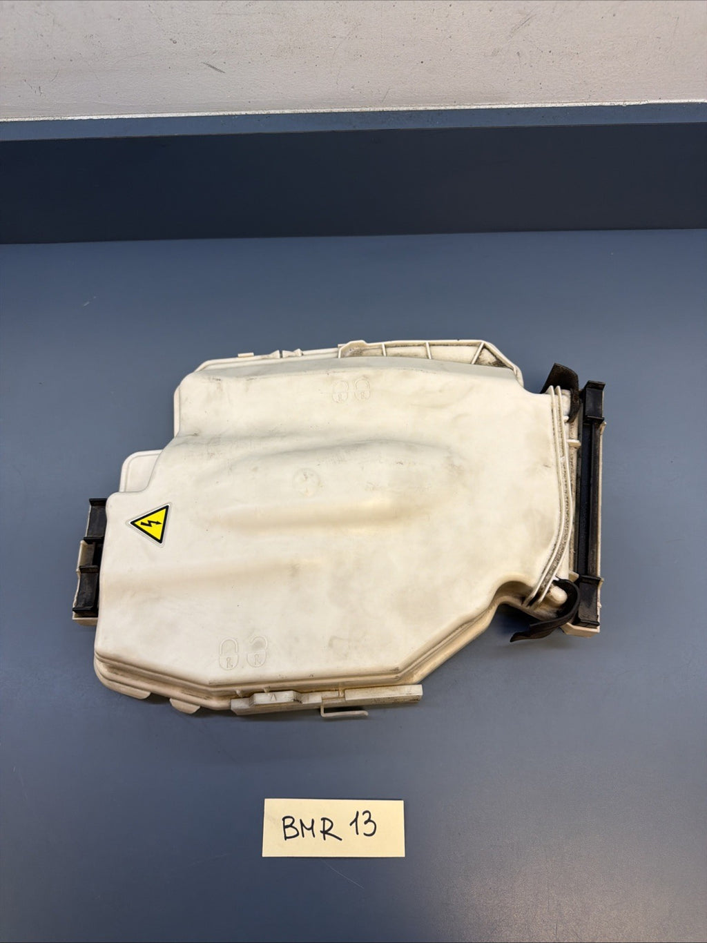 BMW E88 E82 E90 E92 E84 DME ECU Electronic Computer Box Top Cover Housing OEM
