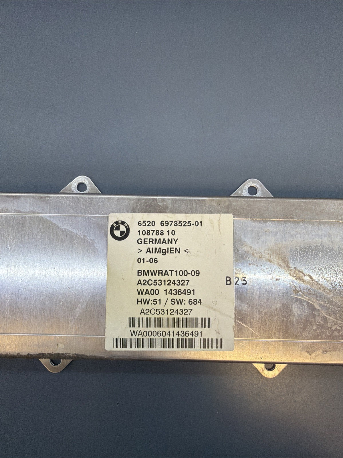 2006-2008 BMW 750i E65 Antenna Amplifier Module 6978525